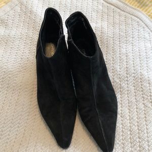 Gently worn English black suede ankle boots Sz 36